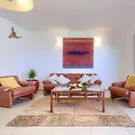 Vikendica Luxurious In With Sauna *