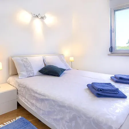 Luxurious In With Sauna * Umag