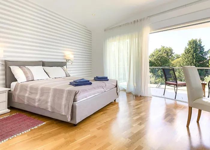 Cozy In With Sauna Umag